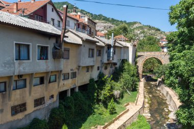 Kratovo, Kuzey Makedonya - 21 Temmuz 2018: Ortaçağ Köprüsü Kıratova şehir, Kuzey Makedonya Cumhuriyeti Merkezi