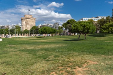 Thessaloniki, Yunanistan - 30 Eylül 2017: Beyaz Kule'ye Selanik şehir, orta Makedonya, Yunanistan