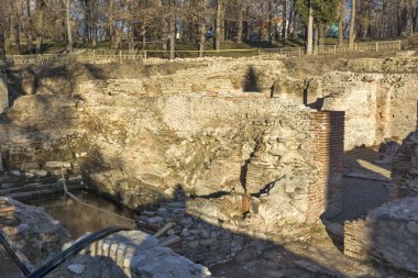 Gün batımı görünümü antik termal banyoları, Diocletianopolis, Hisarya kasaba, Plovdiv Bölge, Bulgaristan