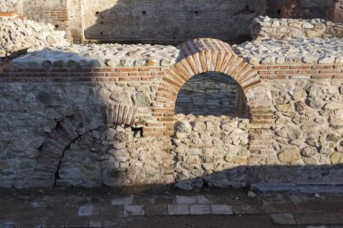 Gün batımı görünümü antik termal banyoları, Diocletianopolis, Hisarya kasaba, Plovdiv Bölge, Bulgaristan
