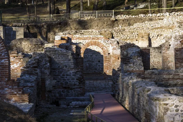 Gün batımı görünümü antik termal banyoları, Diocletianopolis, Hisarya kasaba, Plovdiv Bölge, Bulgaristan