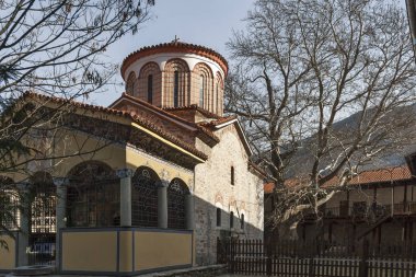Bachkovo Manastırı, Bulgaristan - 4 Şubat 2019: Ortaçağ Bachkovo Manastırı Dormition Tanrı, Bulgaristan annenin binalarda