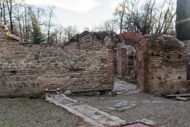 Gün batımı görünümü antik termal banyoları, Diocletianopolis, Hisarya kasaba, Plovdiv Bölge, Bulgaristan