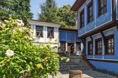 Plovdiv, Bulgaristan - 5 Temmuz 2018: On dokuzuncu yüzyılda evlerde mimari ve tarihi eski şehir şehir Plovdiv, Bulgaristan rezerv