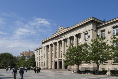 Ruse, Bulgaristan - 1 Mayıs 2008: Ruse, Bulgaristan şehir merkezinde adliye binası