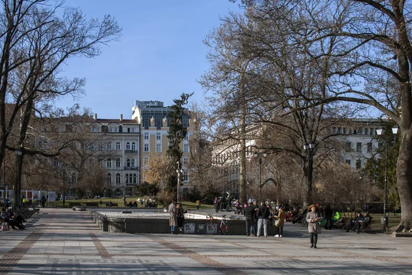 Sofia Bulgária Fevereiro 2019 Rua Edifício Típicos Centro Cidade Sófia — Fotografia de Stock