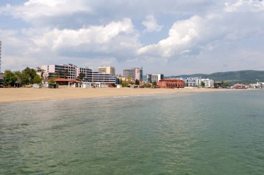 Sunny Beach, Bulgaristan - 2 Mayıs 2008: Panoramik ünlü yaz resort Sunny Beach, Burgaz bölge, Bulgaristan