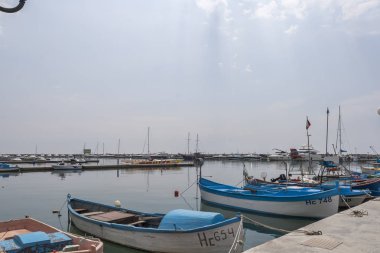 Sveti Vlas, Bulgaristan - 2 Mayıs 2008: Panoramik ünlü yaz çare Sveti Vlas (Saint Vlas), Burgaz bölge, Bulgaristan