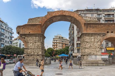 Thessaloniki, Yunanistan - 30 Eylül 2017: Ruins of Roma Arch Selanik şehir, orta Makedonya, Yunanistan ortasına Galerius'un