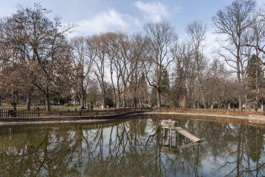 Sofya, Bulgaristan - 7 Mart 2019: Sofya'daki Borisova gradina Gölü(Boris Garden), Bulgaristan