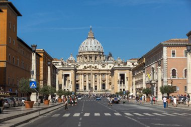 Vatikan - 23 Haziran 2017: St. Peter Bazilikası, Roma kentindeki Aziz Petrus Meydanı'nda, Vatikan, İtalya