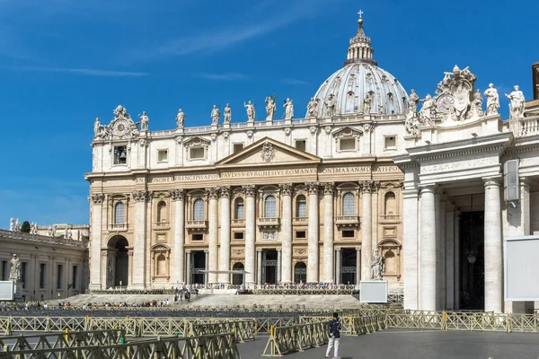 Vatikan Haziran 2017 Peter Bazilikası Roma Kentindeki Aziz Petrus Meydanı — Stok fotoğraf