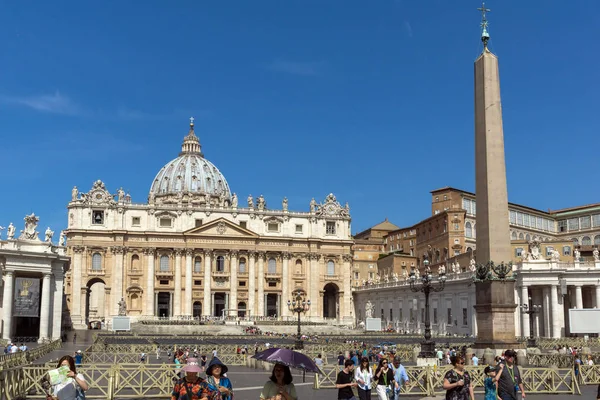 Vatikan Haziran 2017 Peter Bazilikası Roma Kentindeki Aziz Petrus Meydanı — Stok fotoğraf