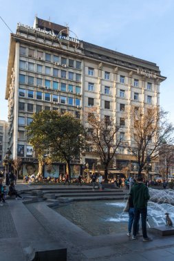 Belgrade, Sırbistan - 10 Kasım 2018: Belgrad, Sırbistan şehir merkezinde Knez Mihailova Sokağı (Prince Michael Sokağı)