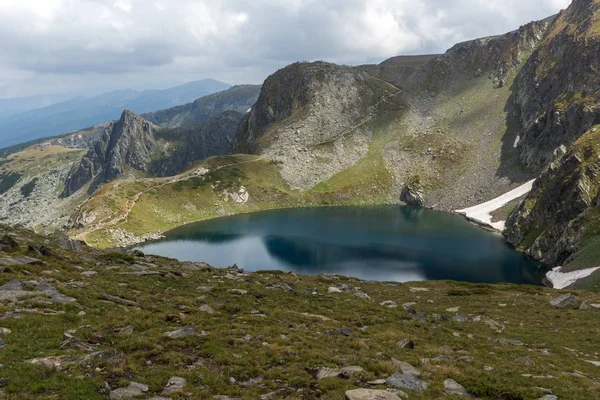 Increíble Paisaje Con Lago Eye Los Siete Lagos Rila Montaña —  Fotos de Stock