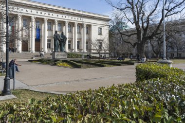 Sofya, Bulgaristan-7 Mart 2019: Sofya Ulusal Kütüphanesi St. Cyril ve Methodius kış görünümü, Bulgaristan