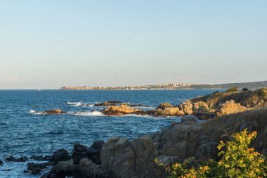 Chernomorets kıyı şeridi Amazing Sunset Manzara, Burgaz bölgesi, Bulgaristan