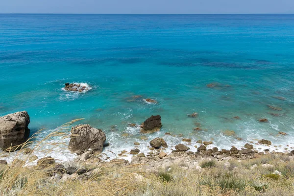 Zeegezicht Van Kokkinos Vrachos Strand Met Blauwe Wateren Lefkada Ionische — Stockfoto