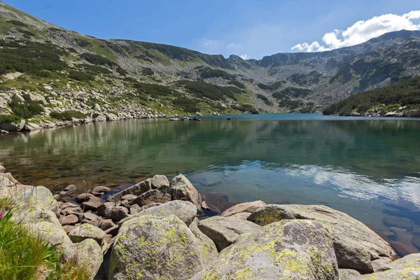 保加利亚皮林山长湖的夏季景观 — 图库照片