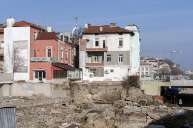 Filibe, Bulgaristan-10 Şubat 2019: Filibe kentinde Roma Odeon Harabeleri Panoraması, Bulgaristan