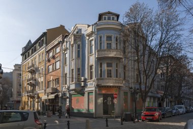 Filibe, Bulgaristan-10 Şubat 2019: Plovdiv şehir merkezi yaya caddesinde eski bina, Bulgaristan