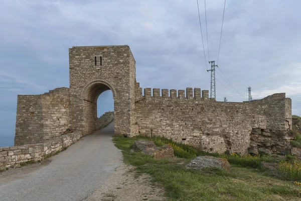 Karadeniz Kıyısındaki Kaliakra Burnu Nda Kale Harabeleri Nin Günbatımı Manzarası — Stok fotoğraf