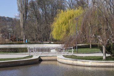 Sofia, Bulgaristan - 27 Mart 2019: Muhteşem bahar manzara South Park şehir Sofya, Bulgaristan