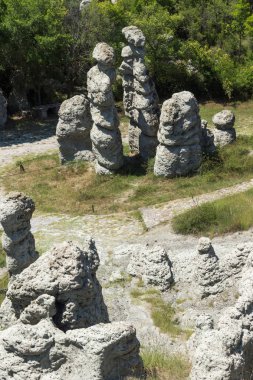 Oluşumu taş bebek Kukljica Kıratova şehir, Kuzey Makedonya Cumhuriyeti yakınındaki rock