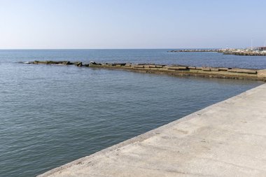 NEA MOUDANIA, GREECE - 31 Mart 2019: Nea Moudania, Chalkidiki, Orta Makedonya, Yunanistan