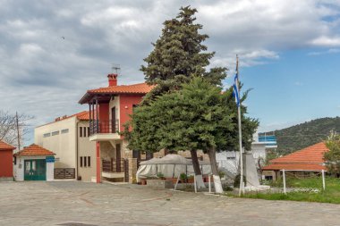 Ammouliani, Yunanistan - 3 Nisan 2015: Şehir Ammouliani Island, Athos, Chalkidiki, orta Makedonya, Yunanistan 