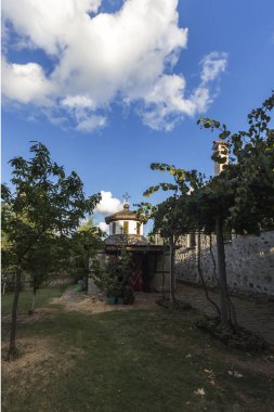 Chernomorets, Bulgaristan-11 Ağustos 2018: Chernomorets köyünde Ortodoks Aziz Nicholas Kilisesi, Burgas bölgesi, Bulgaristan