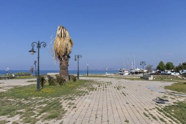 Nea Poteidaia, Yunanistan-Mart 31, 2019: Nea Poteidaia şehir limanı, Kassandra, Chalkidiki, Orta Makedonya, Yunanistan