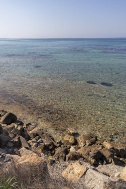 Nea Poteidaia, Yunanistan-Mart 31, 2019: Nea Poteidaia kıyı şeridi, Kassandra, Halkidiki, Orta Makedonya, Yunanistan