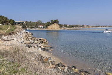 Nea Poteidaia, Yunanistan-Mart 31, 2019: Nea Poteidaia şehir limanı, Kassandra, Chalkidiki, Orta Makedonya, Yunanistan