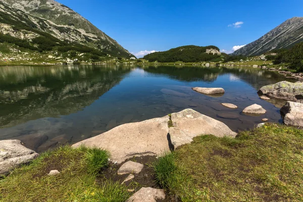 Paisagem Verão Lago Muratovo Hvoynato Montanha Pirin Bulgária — Fotografia de Stock