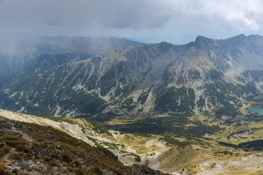 Musala tepe, Rila Dağı, Bulgaristan üzerinden şaşırtıcı panorama
