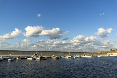 Chernomorets, Bulgaristan-11 Ağustos 2018: Chernomorets Limanı muhteşem günbatımı deniz manzarası, Burgaz Bölgesi, Bulgaristan