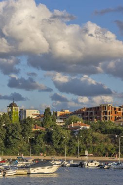 Chernomorets, Bulgaristan-11 Ağustos 2018: Chernomorets Limanı muhteşem günbatımı deniz manzarası, Burgaz Bölgesi, Bulgaristan