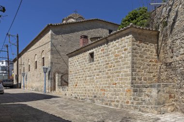 Afytos, Kassandra, Yunanistan-31 Mart, 2019: Afytos, Kassandra, Chalkidiki, Orta Makedonya, Yunanistan tarihi kasabasında Eski Ortodoks Kilisesi