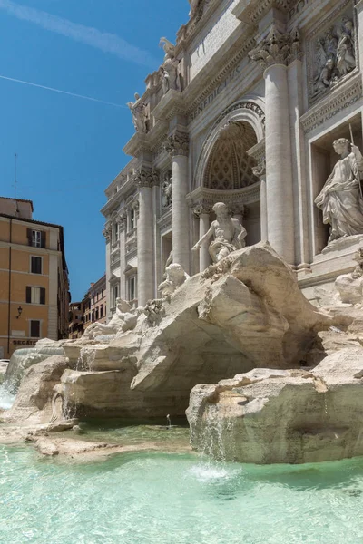 意大利罗马 2017 神奇的特雷维喷泉 Fontana Trevi 在意大利罗马市 — 图库照片