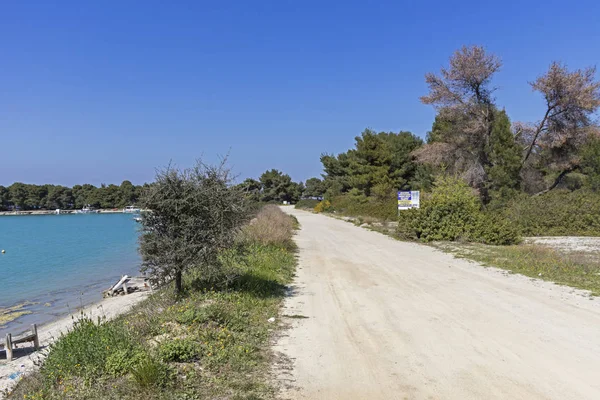 希腊中部沙尔基迪基卡桑德拉半岛泻湖海滩的壮丽景色 — 图库照片