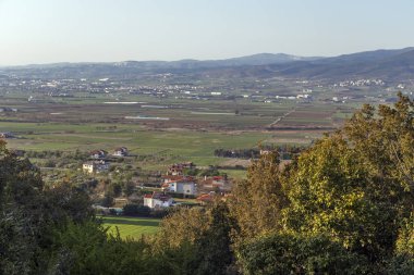 Selanik şehri yakınındaki Chalkidiki Dağı Chortiatis ve kırsal arazi Sunset Landscape, Orta Makedonya, Yunanistan