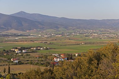 Selanik şehri yakınındaki Chalkidiki Dağı Chortiatis ve kırsal arazi Sunset Landscape, Orta Makedonya, Yunanistan