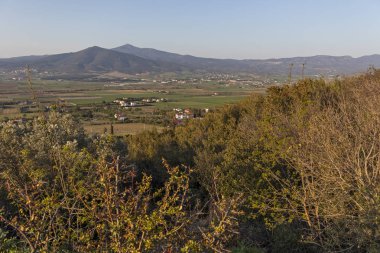 Selanik şehri yakınındaki Chalkidiki Dağı Chortiatis ve kırsal arazi Sunset Landscape, Orta Makedonya, Yunanistan