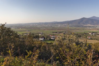 Selanik şehri yakınındaki Chalkidiki Dağı Chortiatis ve kırsal arazi Sunset Landscape, Orta Makedonya, Yunanistan