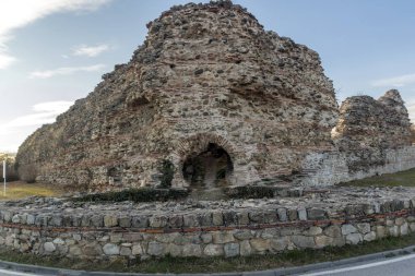 Antik Roma şehri Diocletianopolis, Hisarya kasaba, Plovdiv Bölge, Bulgaristan surlarının kalıntıları gün batımı görünümü