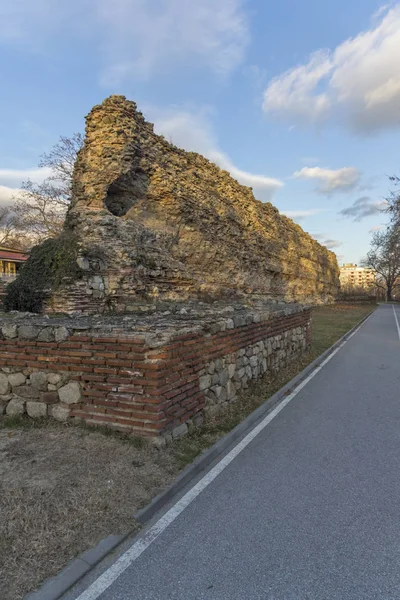 Veduta Tramonto Delle Rovine Delle Fortificazioni Nell Antica Città Romana — Foto Stock