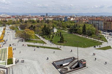 Sofya, Bulgaristan -21 Nisan 2019: Ulusal Kültür Sarayı'ndan Sofya şehrinin panoramik görünümü, Bulgaristan
