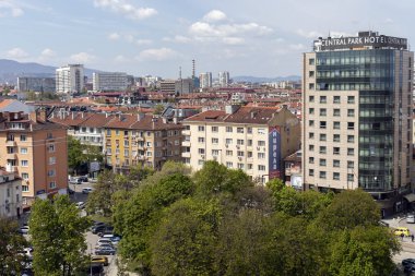 Sofya, Bulgaristan -21 Nisan 2019: Ulusal Kültür Sarayı'ndan Sofya şehrinin panoramik görünümü, Bulgaristan