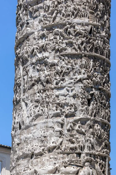 Detalhe Arquitetônico Antiga Coluna Marco Aurélio Frente Palazzo Chigi Cidade — Fotografia de Stock